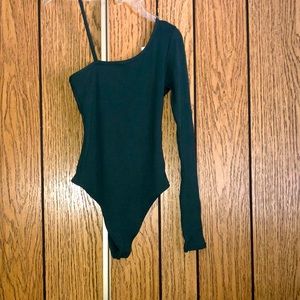 Medium dark green button down shirt